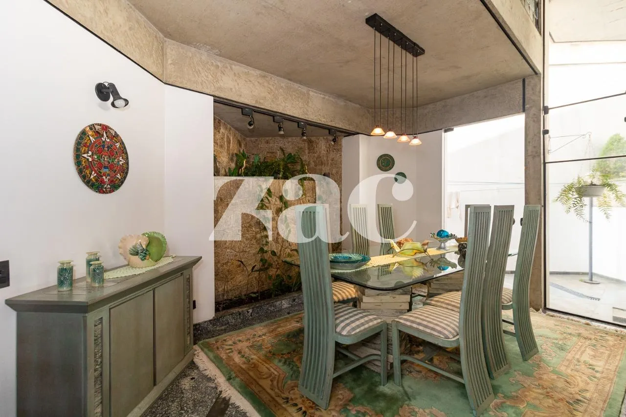 Casa com 3 suítes à venda em Alto De Pinheiros, São Paulo, por R$ 4.500.000 Imagem 16