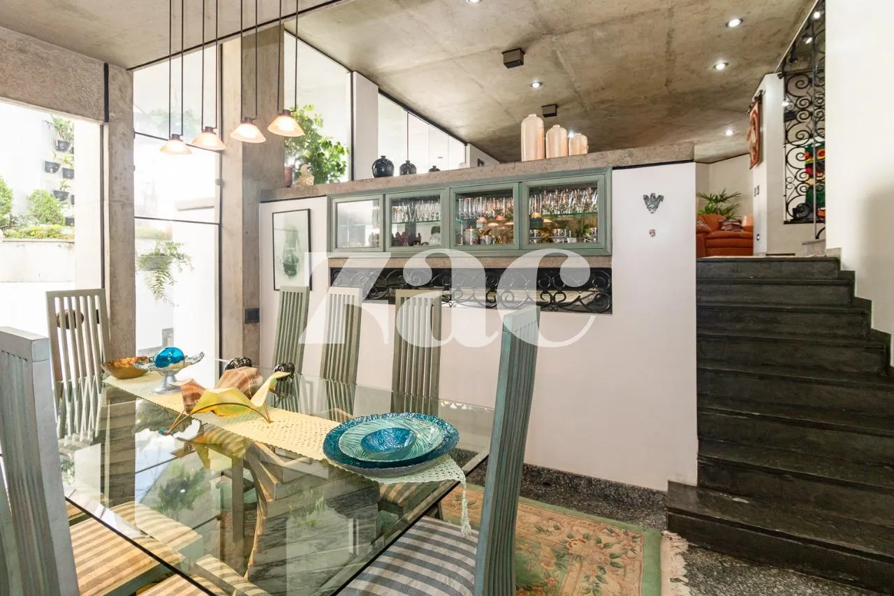 Casa com 3 suítes à venda em Alto De Pinheiros, São Paulo, por R$ 4.500.000 Imagem 17