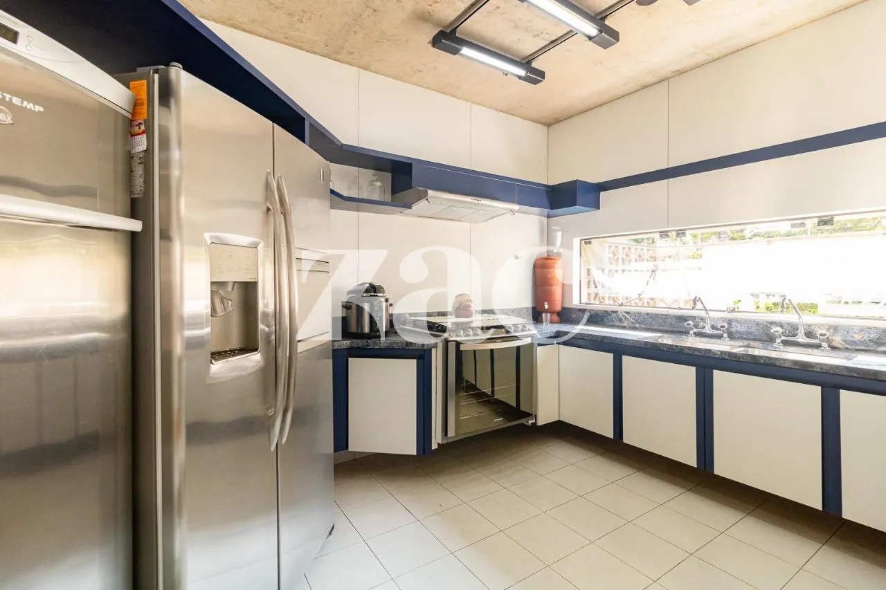 Casa com 3 suítes à venda em Alto De Pinheiros, São Paulo, por R$ 4.500.000 Imagem 19
