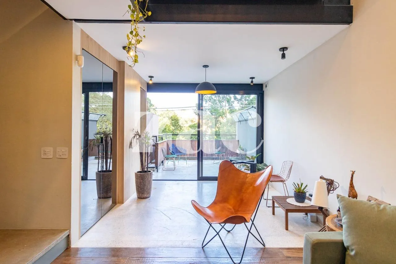 Casa com 3 suítes à venda em Vila Madalena, São Paulo, por R$ 2.200.000 Imagem 11