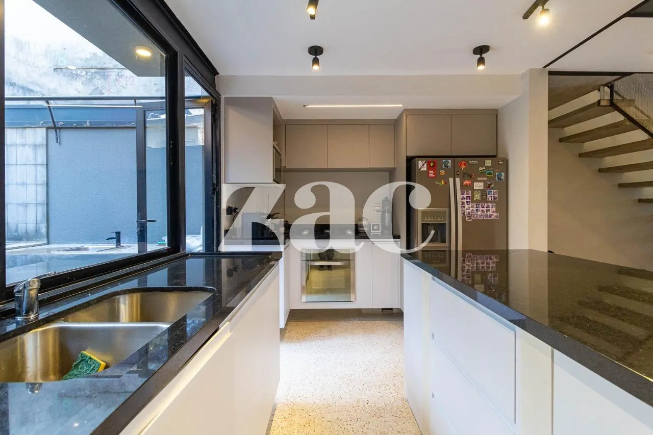 Casa com 3 suítes à venda em Vila Madalena, São Paulo, por R$ 2.200.000 Imagem 15