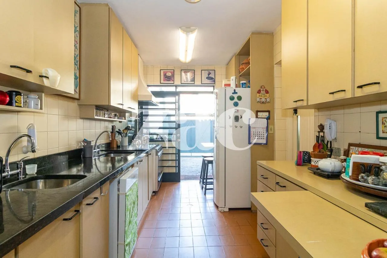 Casa com 1 suítes à venda em Jardim Europa, São Paulo, por R$ 3.500.000 Imagem 12