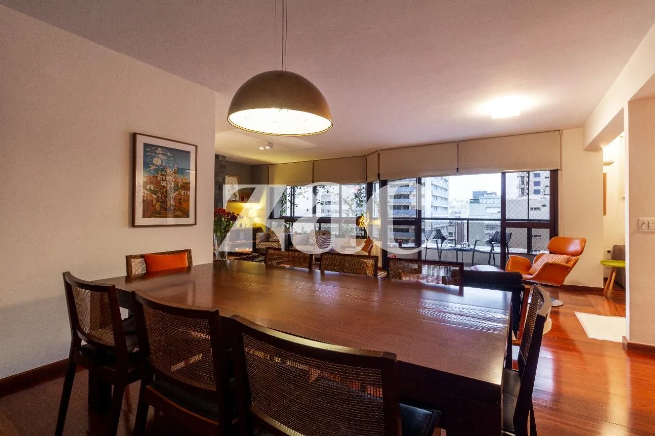 Apartamento com 3 suítes à venda em Itaim Bibi, São Paulo, por R$ 4.500.000 Imagem 2
