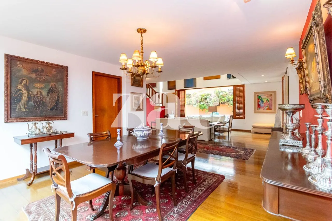 Casa com 4 suítes à venda em Alto De Pinheiros, São Paulo, por R$ 5.000.000 Imagem 11