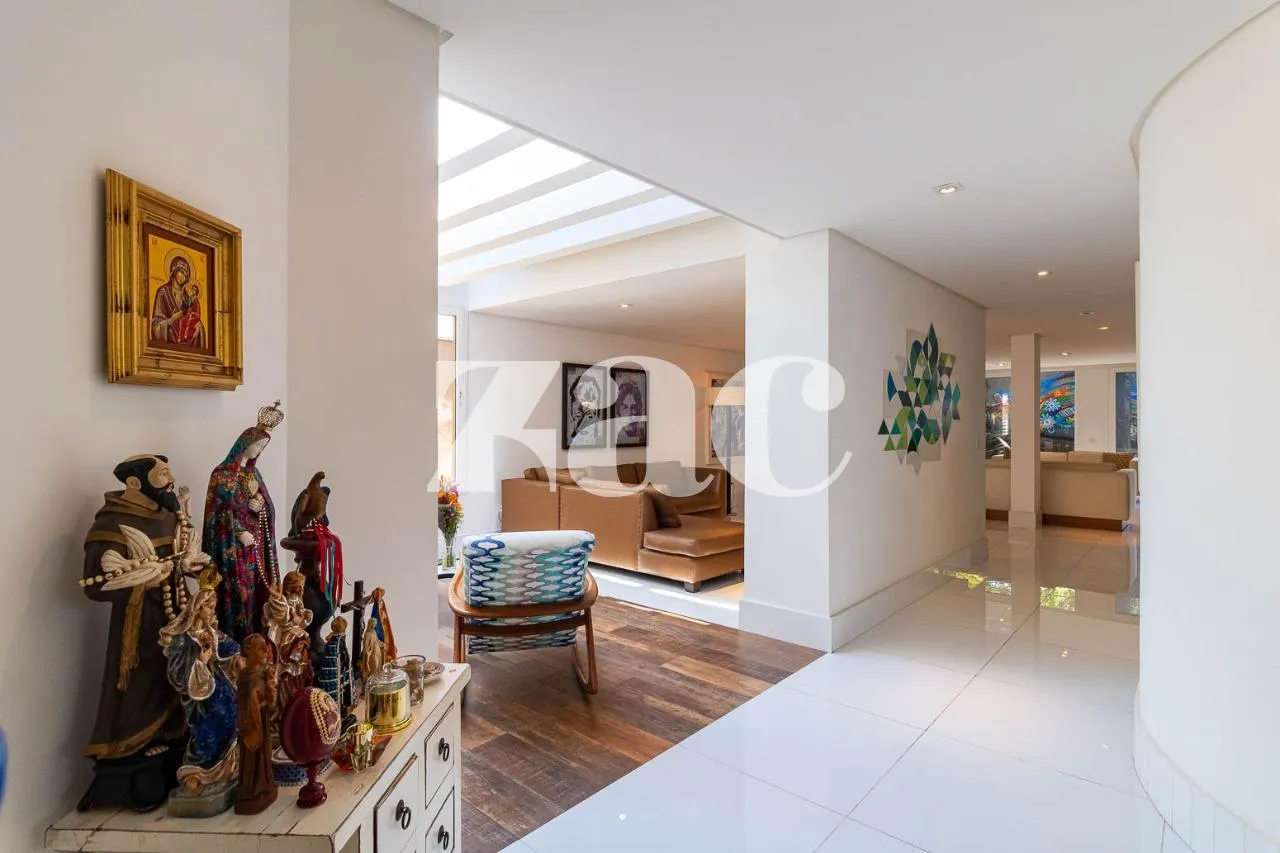 Casa com 5 suítes à venda em Alto De Pinheiros, São Paulo, por R$ 5.950.000 Imagem 14