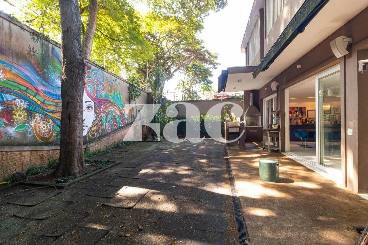 Casa com 5 suítes à venda em Alto De Pinheiros, São Paulo, por R$ 5.950.000 Imagem 27