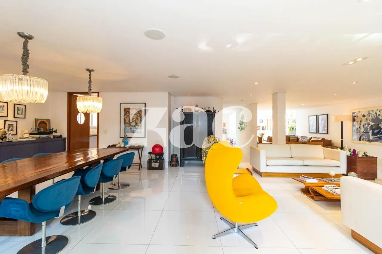 Casa com 5 suítes à venda em Alto De Pinheiros, São Paulo, por R$ 5.950.000 Imagem 5