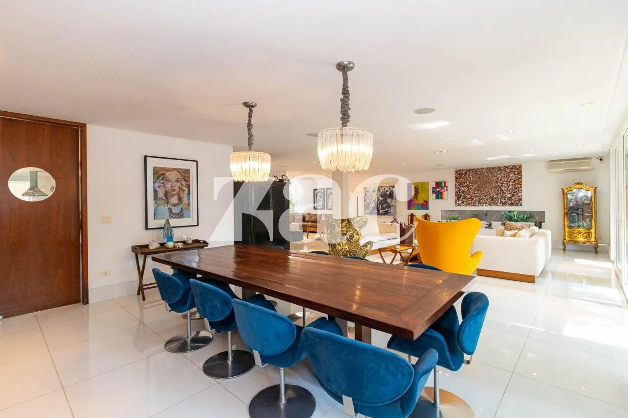 Casa com 5 suítes à venda em Alto De Pinheiros, São Paulo, por R$ 5.950.000 Imagem 11