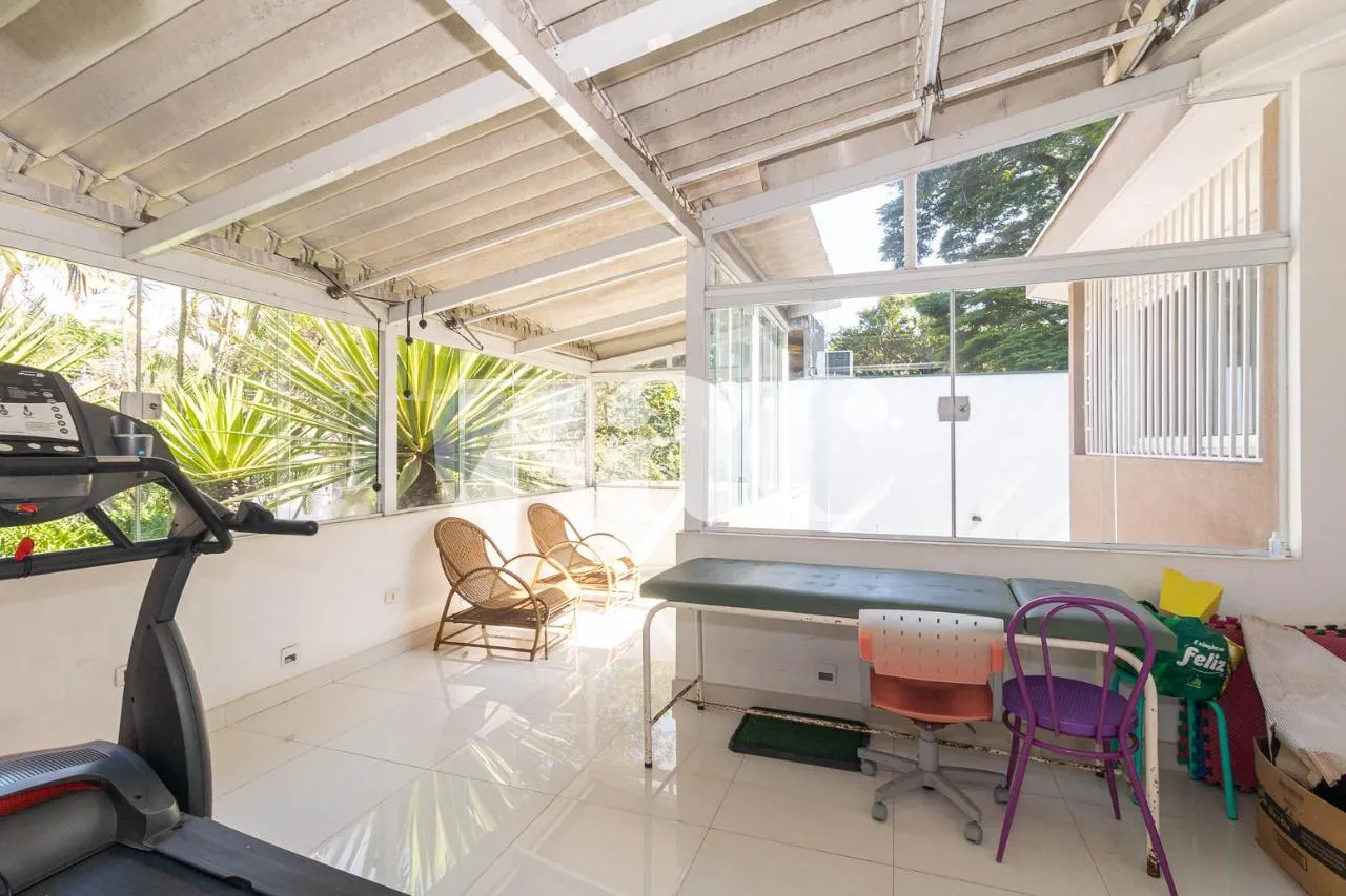 Casa com 5 suítes à venda em Alto De Pinheiros, São Paulo, por R$ 5.950.000 Imagem 31