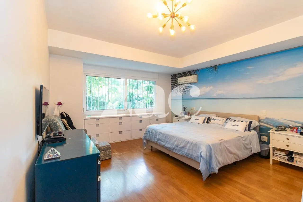 Casa com 5 suítes à venda em Alto De Pinheiros, São Paulo, por R$ 5.950.000 Imagem 18