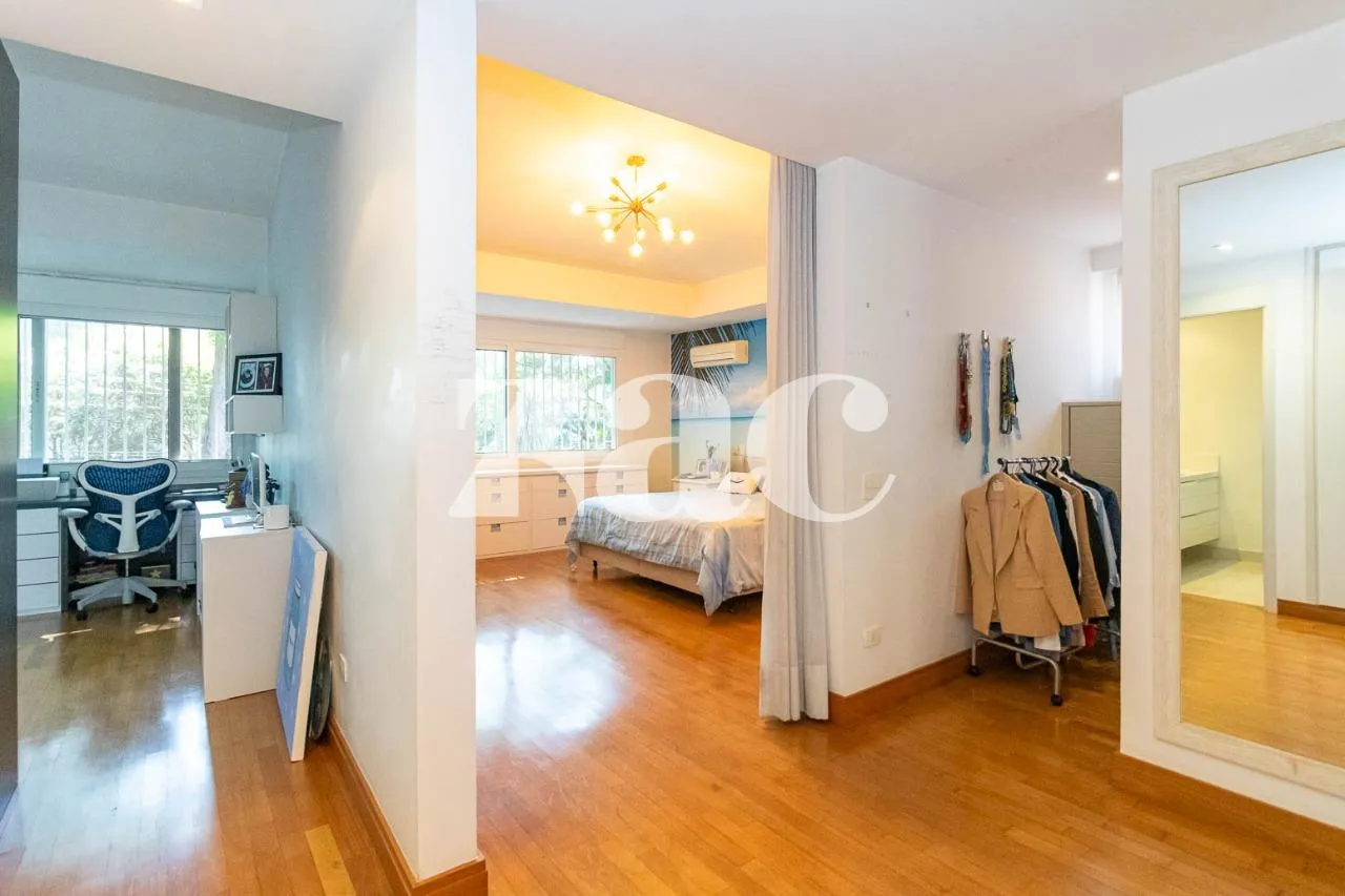 Casa com 5 suítes à venda em Alto De Pinheiros, São Paulo, por R$ 5.950.000 Imagem 20