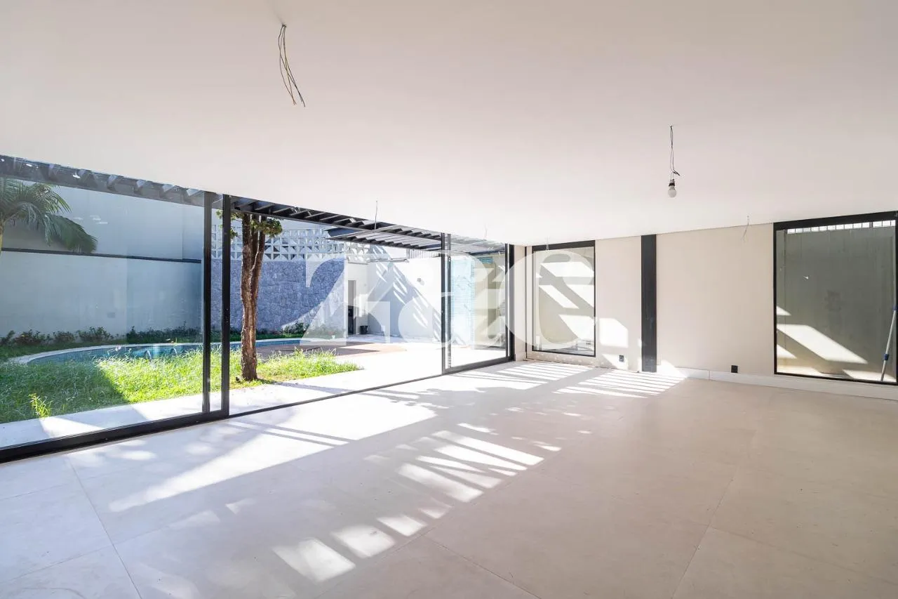 Casa com 4 suítes à venda em Jardim Paulista, São Paulo, por R$ 14.000.000 Imagem 9