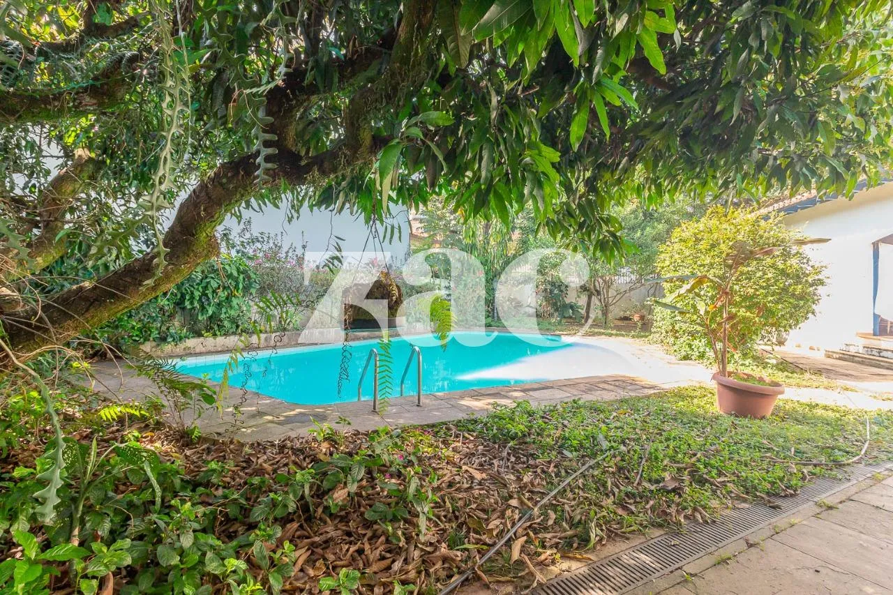 Casa com 1 suítes à venda em Alto De Pinheiros, São Paulo, por R$ 4.400.000 Imagem 2