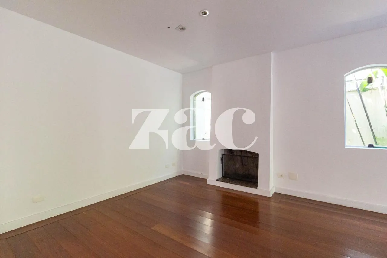 Casa com 4 suítes à venda em Alto De Pinheiros, São Paulo, por R$ 3.900.000 Imagem 11