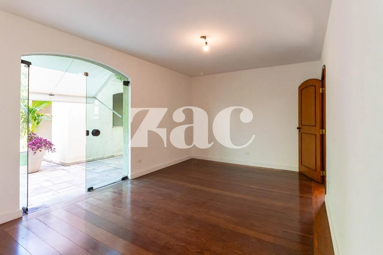 Casa com 4 suítes à venda em Alto De Pinheiros, São Paulo, por R$ 3.900.000 Imagem 7