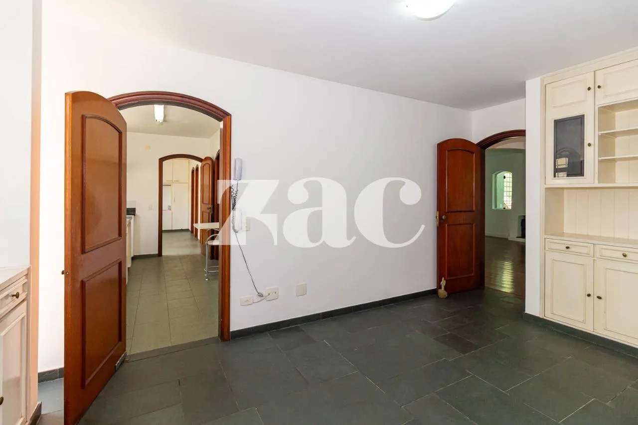 Casa com 4 suítes à venda em Alto De Pinheiros, São Paulo, por R$ 3.900.000 Imagem 14