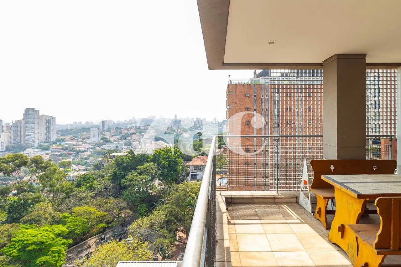 Cobertura com 3 suítes à venda em Vila Madalena, São Paulo, por R$ 4.900.000 Imagem 3