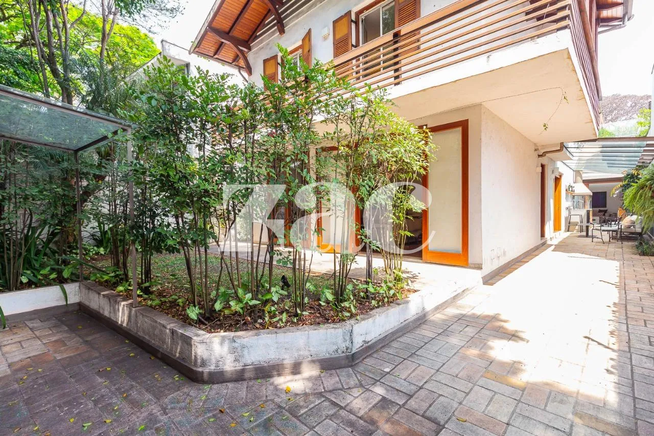Casa com 3 suítes à venda em Jardim Paulista, São Paulo, por R$ 4.900.000 Imagem 2