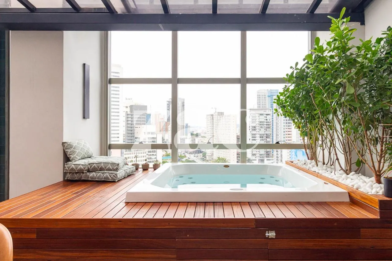 Cobertura com 1 suítes à venda em Vila Madalena, São Paulo, por R$ 3.200.000