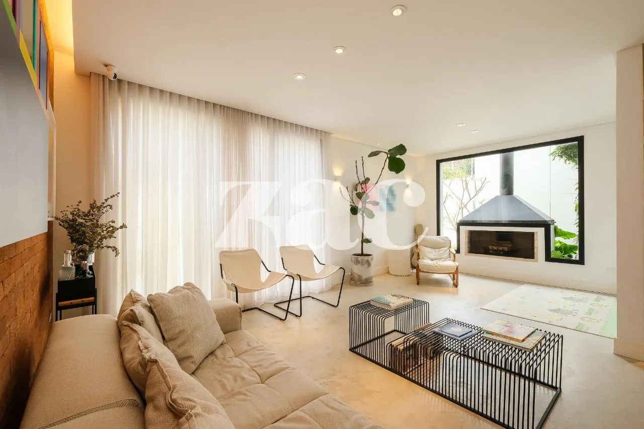 Casa com 1 suítes à venda em Alto De Pinheiros, São Paulo, por R$ 4.500.000