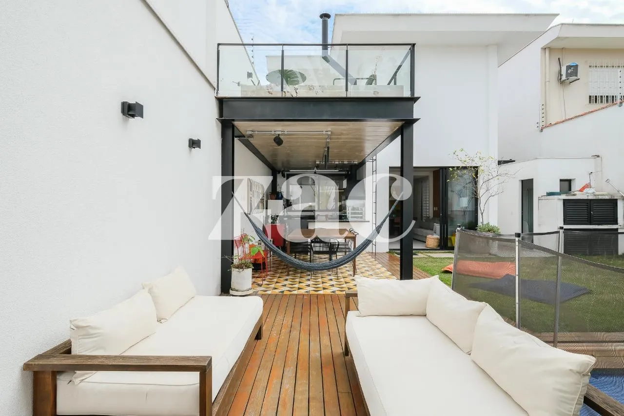 Casa com 1 suítes à venda em Alto De Pinheiros, São Paulo, por R$ 4.500.000 Imagem 11