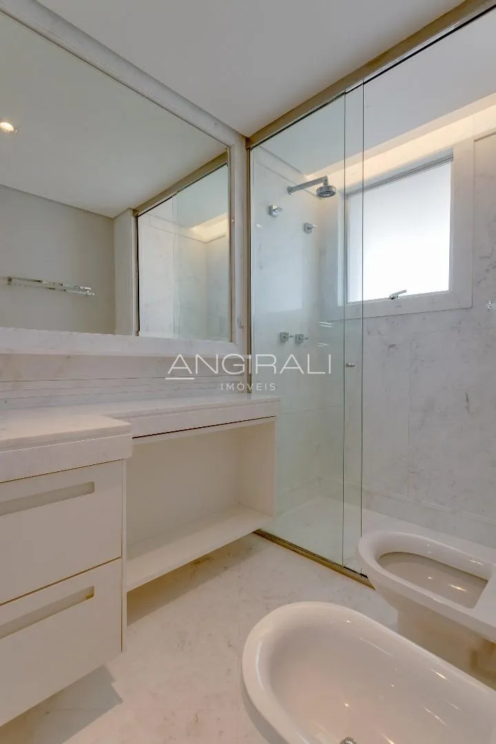 Apartamento com 3 suítes à venda em Vila Nova Conceição, São Paulo, por R$ 23.000.000 Imagem 37