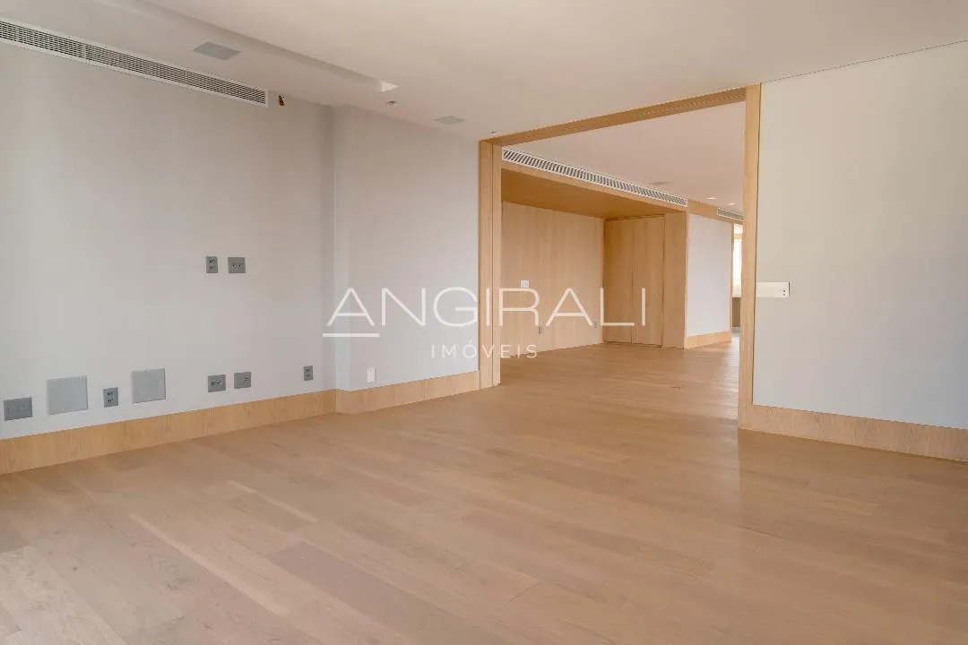 Apartamento com 3 suítes à venda em Vila Nova Conceição, São Paulo, por R$ 23.000.000 Imagem 15