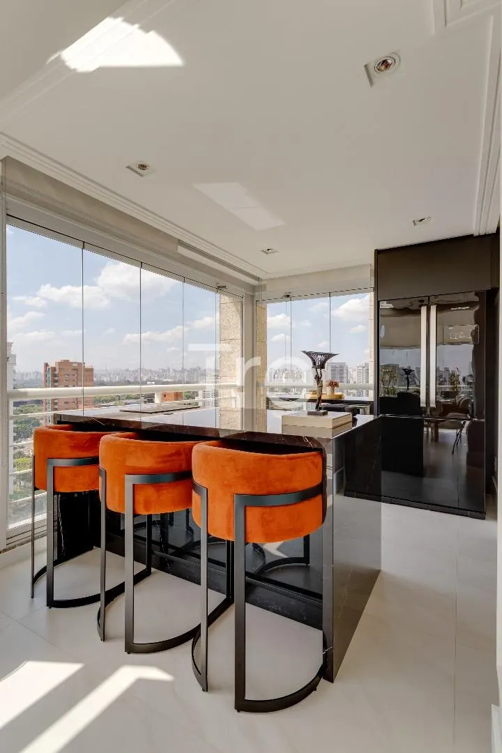 Apartamento com 3 suítes à venda em Moema, São Paulo, por R$ 7.600.000 Imagem 6