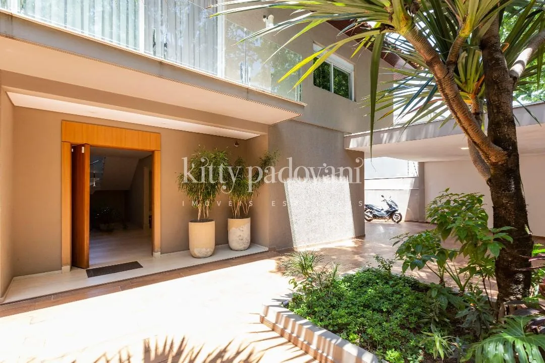 Casa com 4 suítes à venda em Vila Madalena, São Paulo, por R$ 4.290.000 Imagem 3