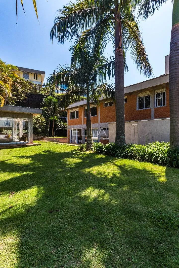 Casa com 5 suítes à venda em Alto de Pinheiros, São Paulo, por R$ 10.000.000 Imagem 30