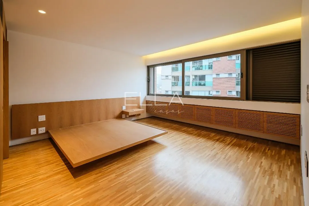 Apartamento com 2 suítes à venda em Vila Madalena, São Paulo, por R$ 4.500.000 Imagem 17