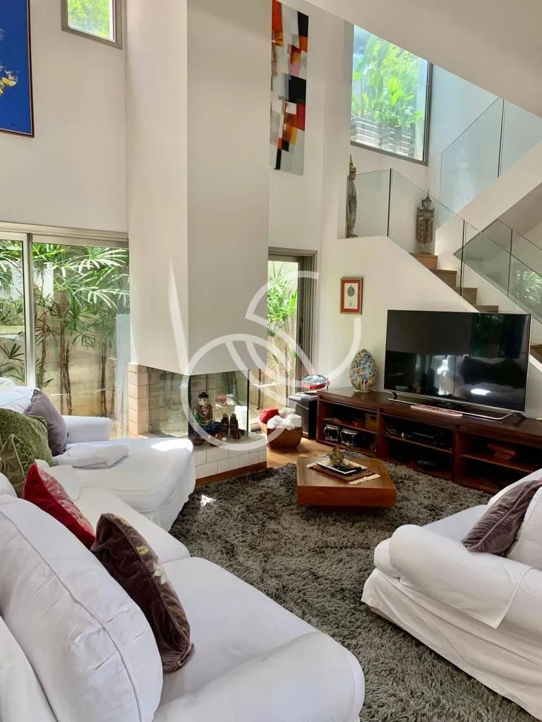 Casa com 2 suítes à venda em Granja Julieta, São Paulo, por R$ 5.500.000 Imagem 2