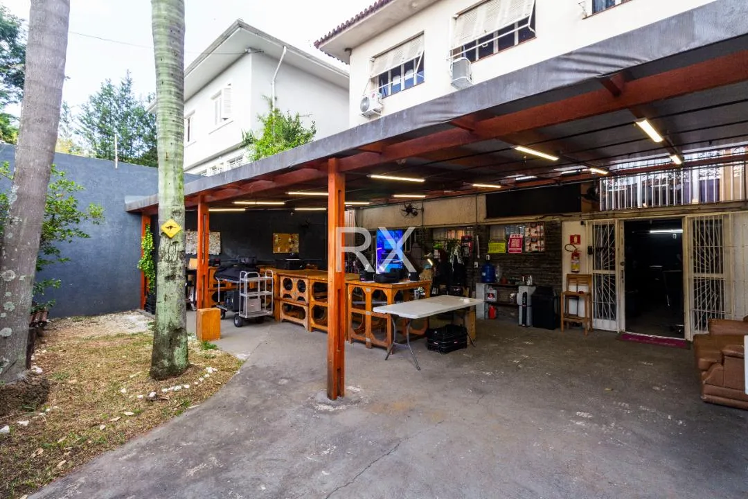 Casa com 1 suítes à venda em Pacaembu, São Paulo, por R$ 2.550.000 Imagem 2