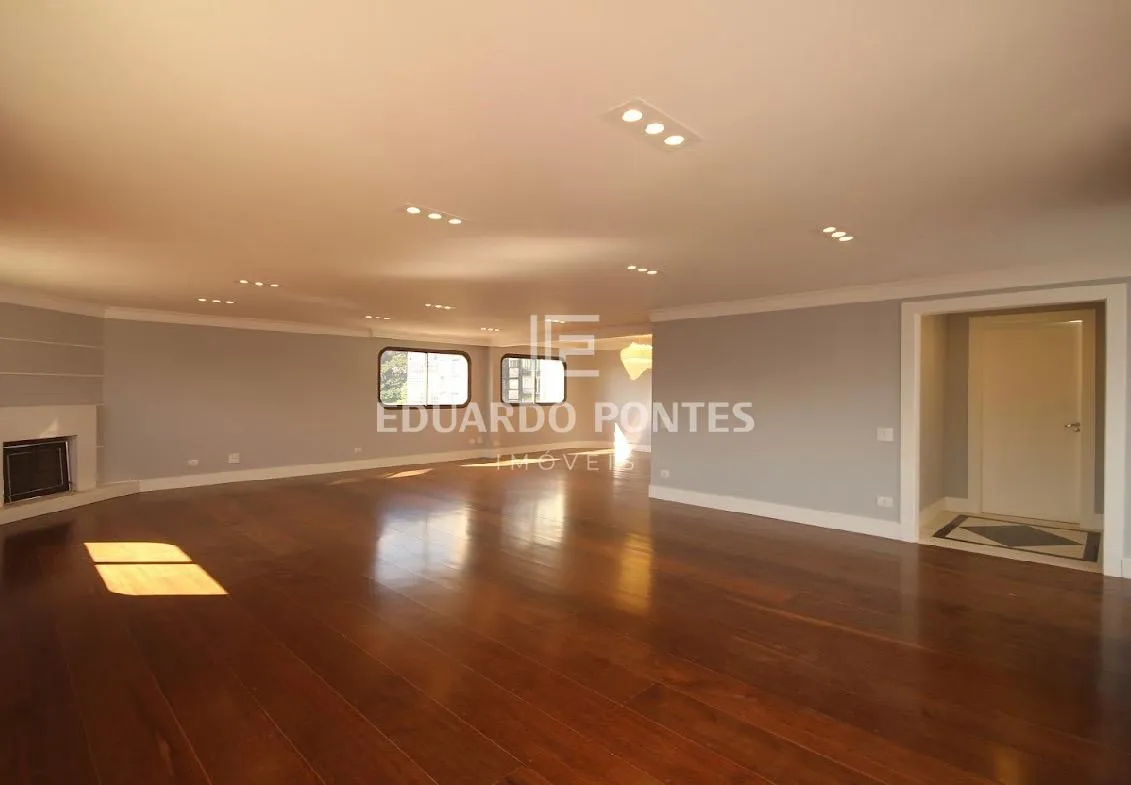 Cobertura com 4 suítes à venda em Santa Cecília, São Paulo, por R$ 7.500.000