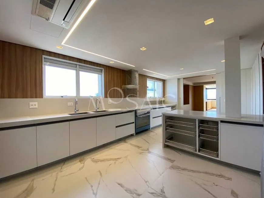 Apartamento com 4 suítes à venda em Vila Nova Conceição, São Paulo, por R$ 20.800.000 Imagem 14