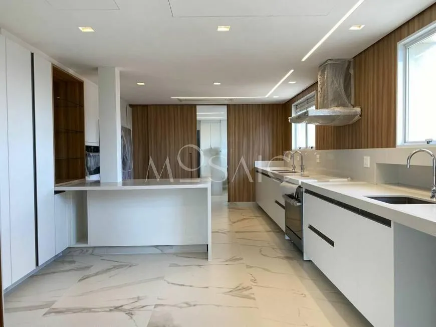 Apartamento com 4 suítes à venda em Vila Nova Conceição, São Paulo, por R$ 20.800.000 Imagem 15