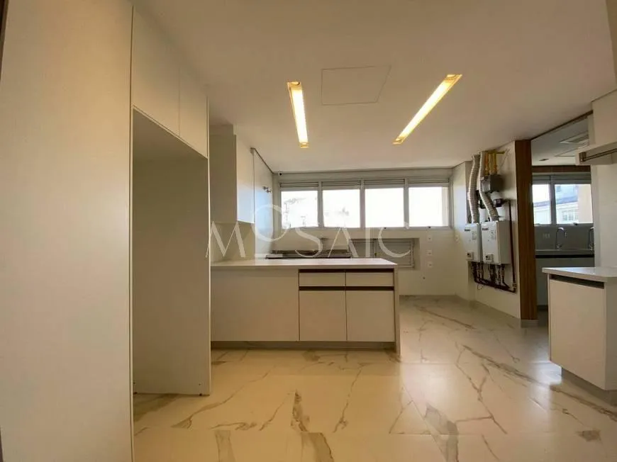 Apartamento com 4 suítes à venda em Vila Nova Conceição, São Paulo, por R$ 20.800.000 Imagem 18