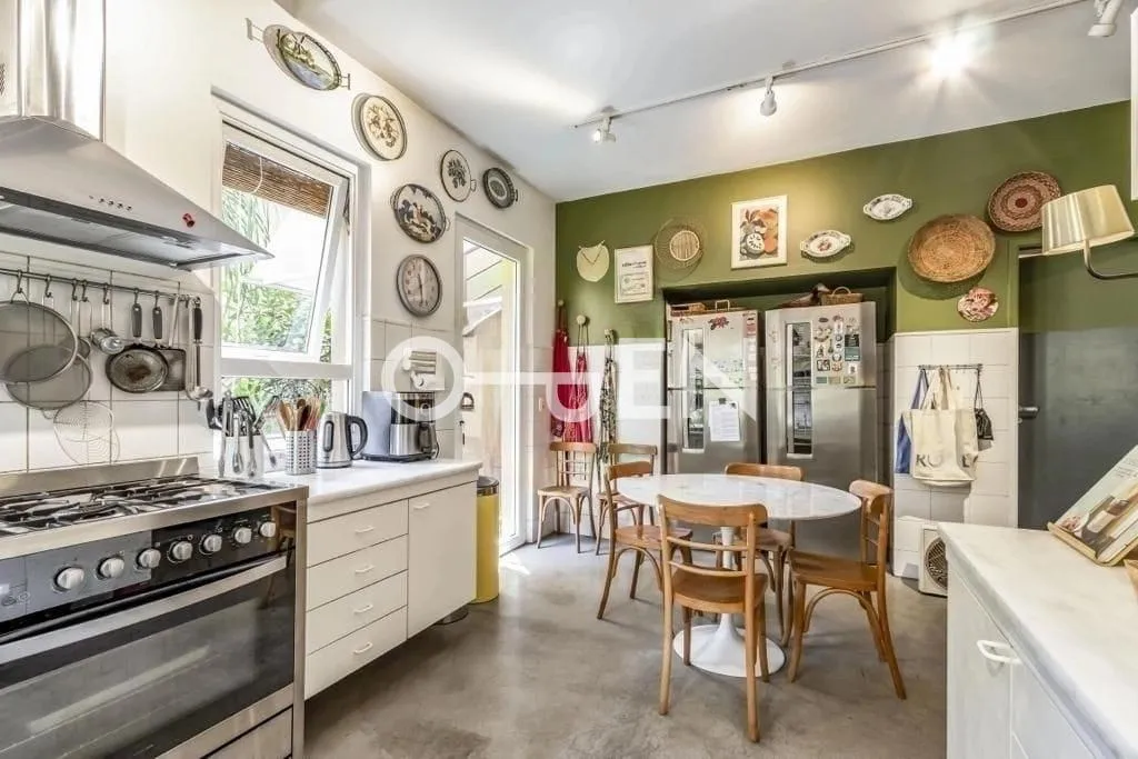 Casa com 2 suítes à venda em Jardim Europa, São Paulo, por R$ 10.200.000 Imagem 23