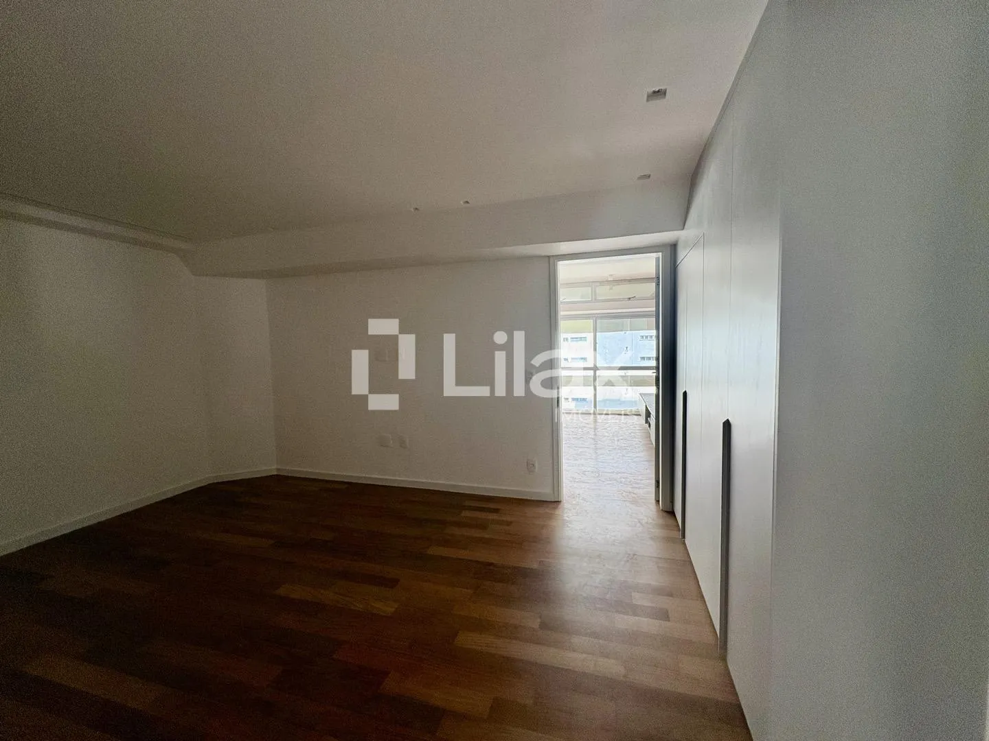 Apartamento com 4 suítes à venda em Moema, São Paulo, por R$ 4.200.000 Imagem 11