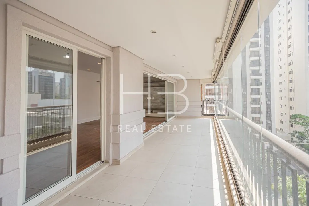 Apartamento com 3 suítes à venda em Itaim Bibi, São Paulo, por R$ 4.600.000 Imagem 2