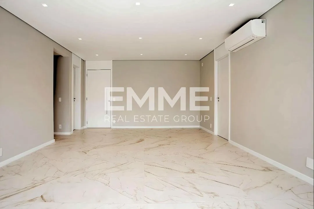 Apartamento com 3 suítes à venda em Moema, São Paulo, por R$ 3.800.000 Imagem 3