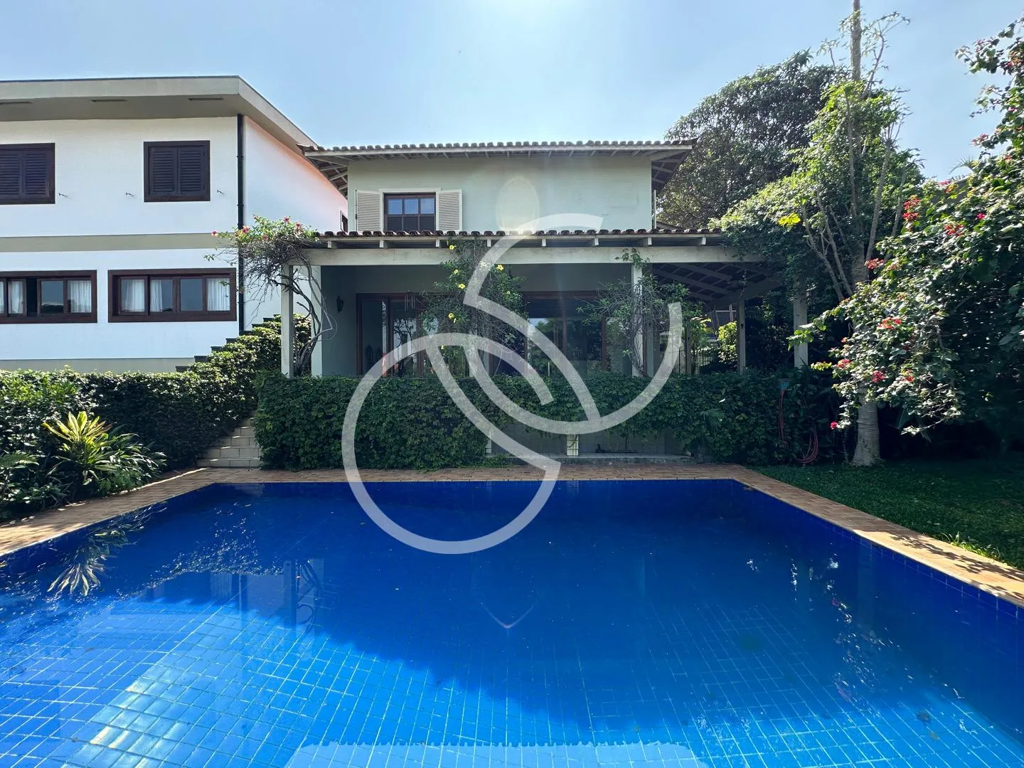 Casa de vila com 3 suítes à venda em Morumbi, São Paulo, por R$ 4.000.000