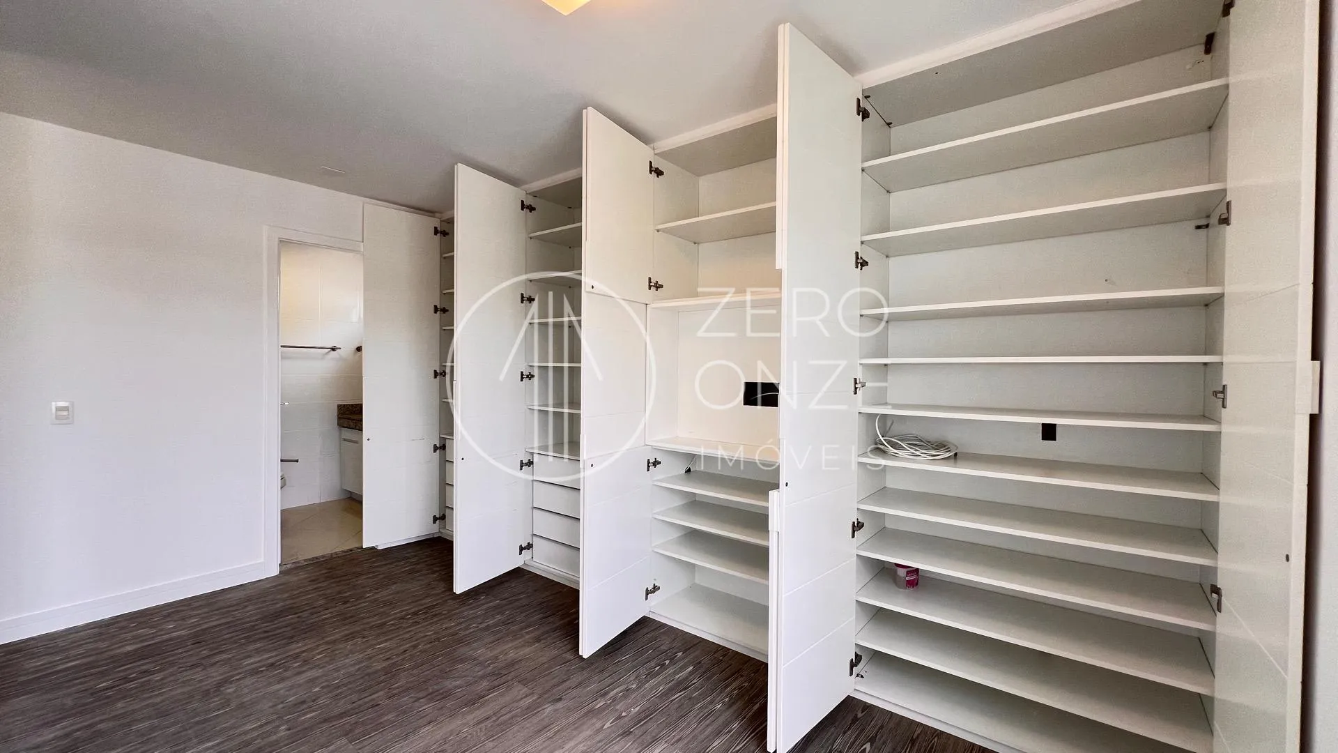 Cobertura com 2 suítes à venda em Panamby, São Paulo, por R$ 2.500.000 Imagem 18