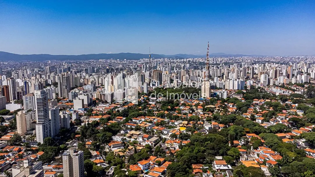 Casa com 3 suítes à venda em Pinheiros, São Paulo, por R$ 9.800.000 Imagem 41