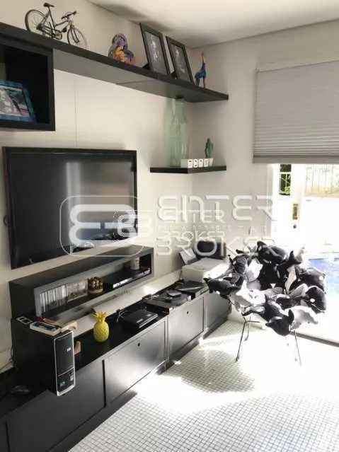 Casa de condomínio com 2 suítes à venda em Cidade Jardim, São Paulo, por R$ 6.400.000 Imagem 5