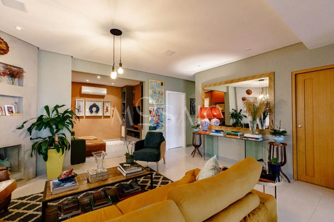 Apartamento com 2 suítes à venda em Real Parque, São Paulo, por R$ 2.200.000 Imagem 6