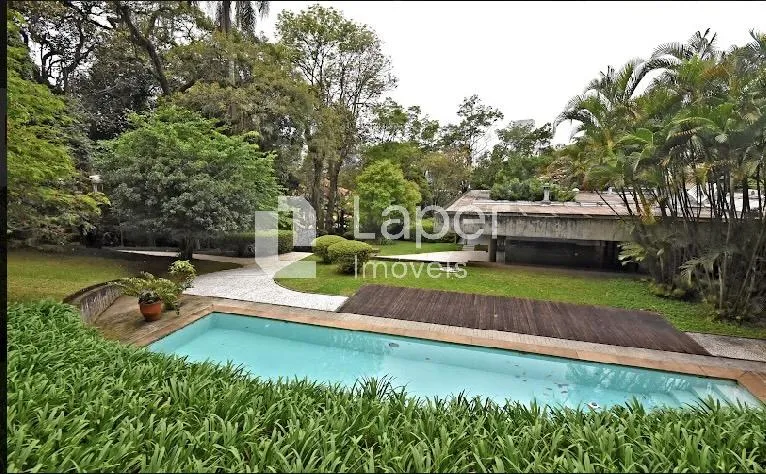 Casa com 3 suítes à venda em Cidade Jardim, São Paulo, por R$ 16.000.000 Imagem 2