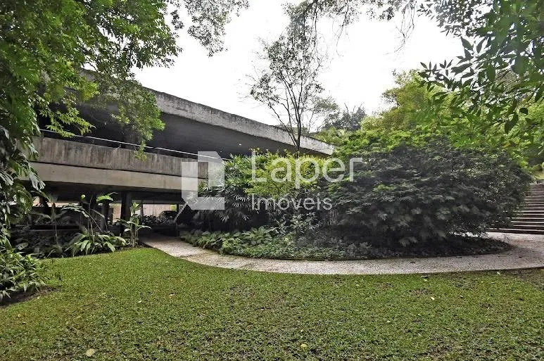 Casa com 3 suítes à venda em Cidade Jardim, São Paulo, por R$ 16.000.000 Imagem 15