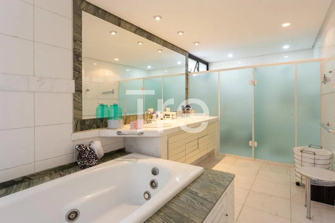 Apartamento com 4 suítes à venda em Real Parque, São Paulo, por R$ 2.700.000 Imagem 17