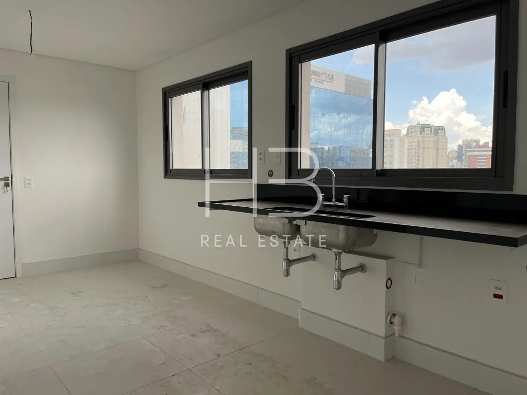 Apartamento com 4 suítes à venda em Itaim Bibi, São Paulo, por R$ 6.980.000 Imagem 27